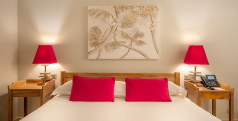 hotel room image