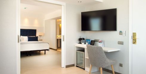 hotel room image