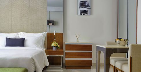 hotel room image