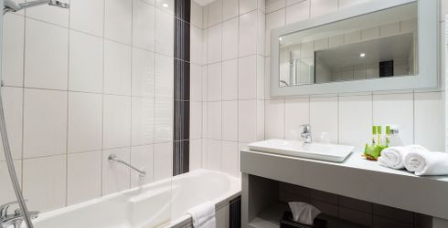 hotel room image