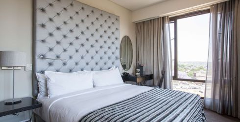 hotel room image