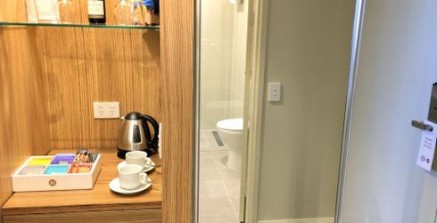 hotel room image