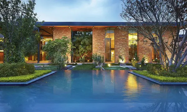 Taj Damdama Lake Resort & Spa, Gurugram hotel in Delhi