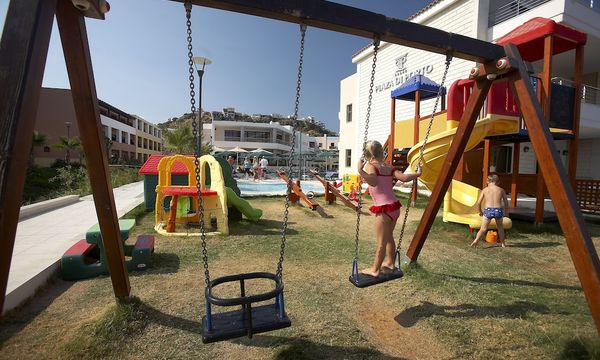 Porto Platanias Beach Resort & Spa hotel in クレタ