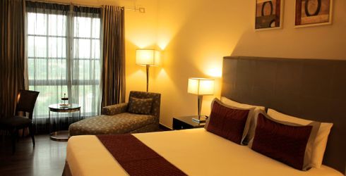 hotel room image