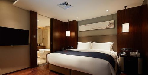 hotel room image