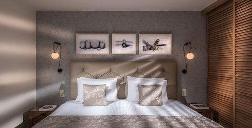 hotel room image