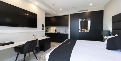 hotel room image