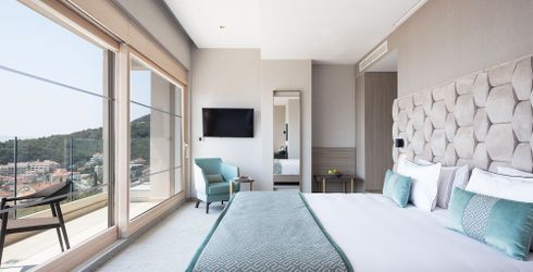 hotel room image