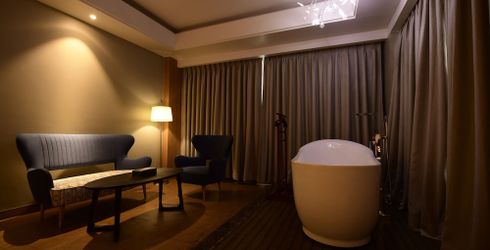 hotel room image