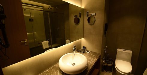 hotel room image