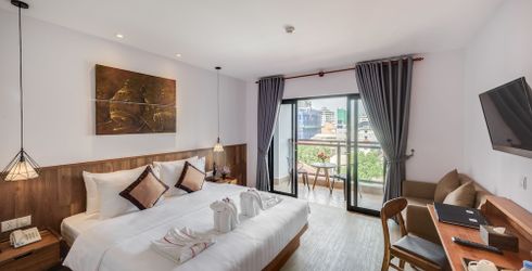 hotel room image
