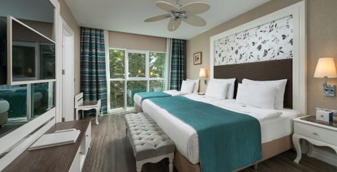 hotel room image