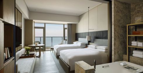 hotel room image