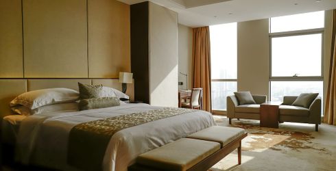 hotel room image