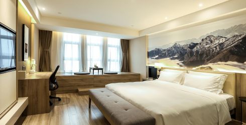 hotel room image
