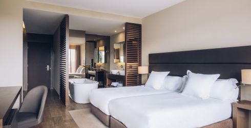 hotel room image