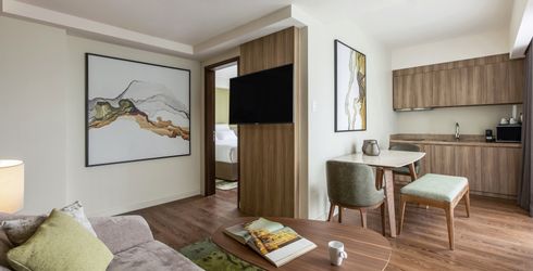 hotel room image