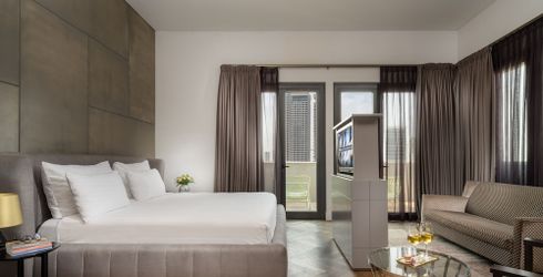 hotel room image