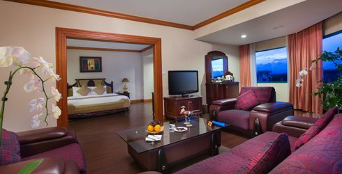 hotel room image