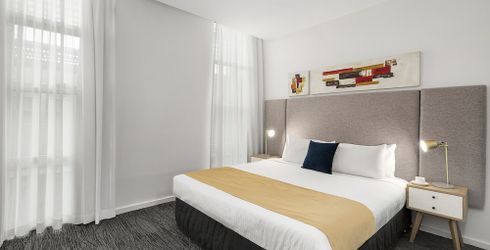 hotel room image