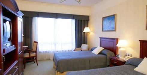 hotel room image