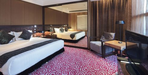 hotel room image