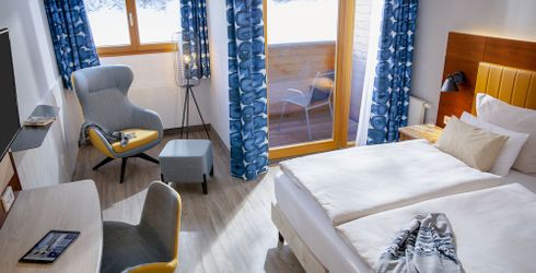 hotel room image
