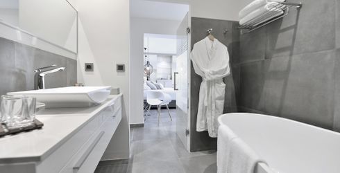 hotel room image