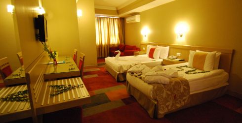 hotel room image