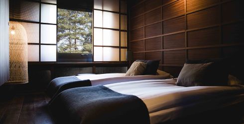 hotel room image