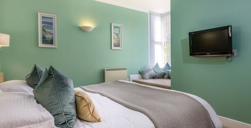 hotel room image
