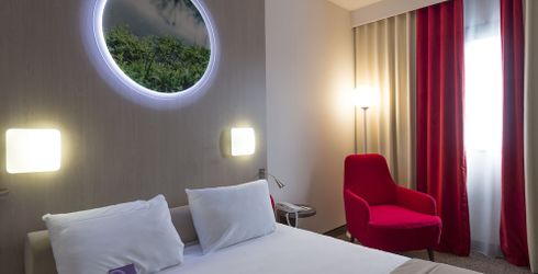 hotel room image