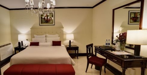 hotel room image