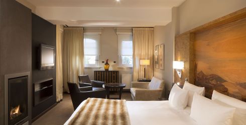 hotel room image
