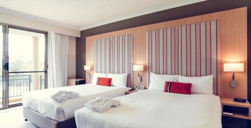 hotel room image