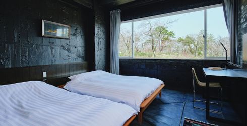 hotel room image