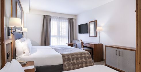 hotel room image