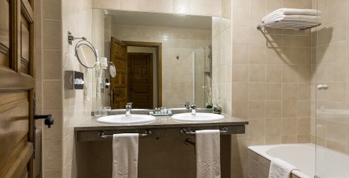 hotel room image