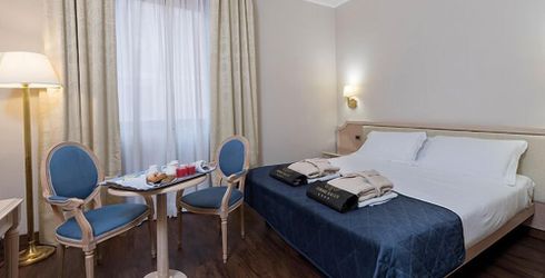 hotel room image