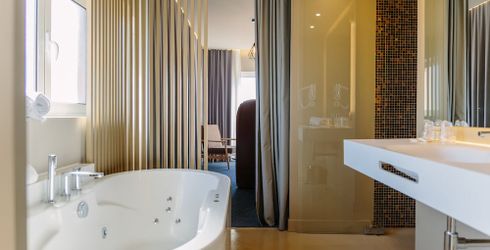 hotel room image