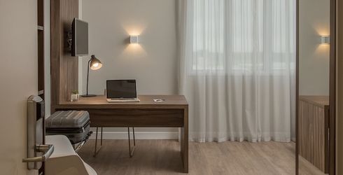 hotel room image