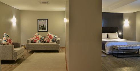hotel room image