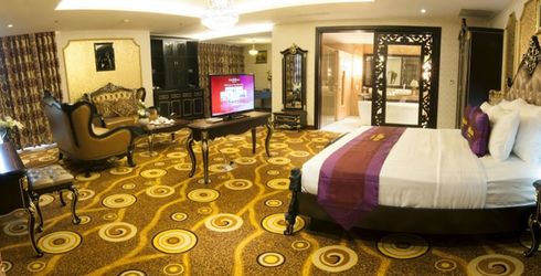 hotel room image