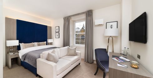 hotel room image