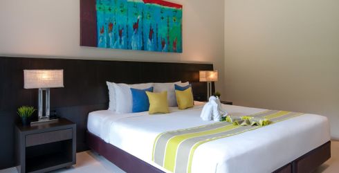 hotel room image