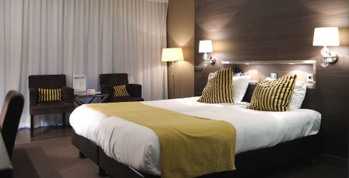 hotel room image