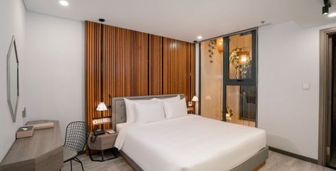 hotel room image