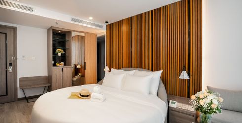 hotel room image
