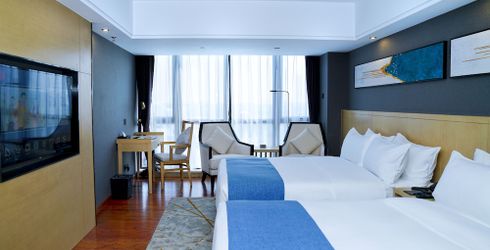 hotel room image